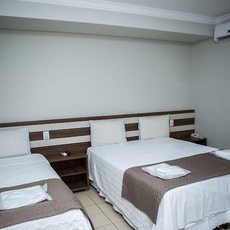 Hotel Avenida Joao Pinheiro Eksteriør billede
