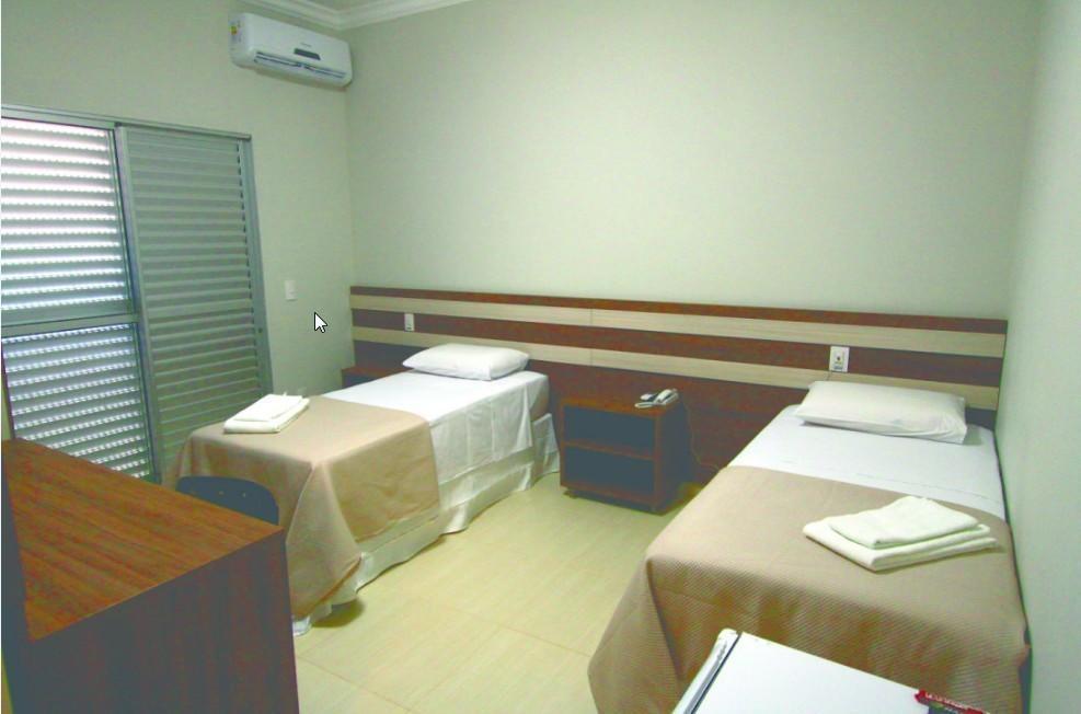 Hotel Avenida Joao Pinheiro Værelse billede